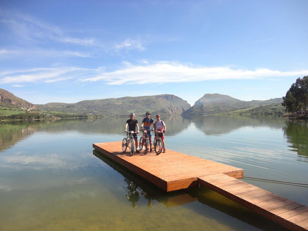Casa Vacanze Caccamo Santa Lucia Kültér fotó