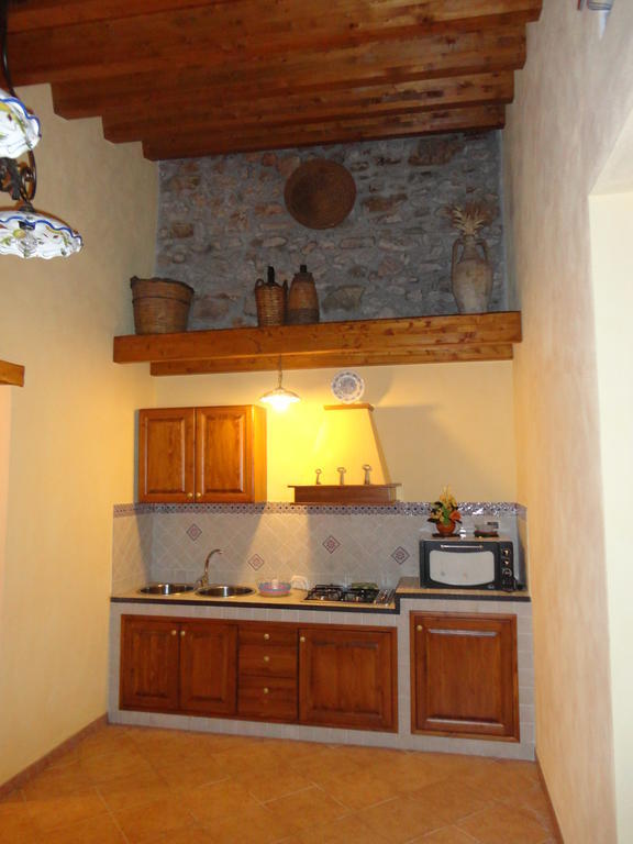 Casa Vacanze Caccamo Santa Lucia Szoba fotó